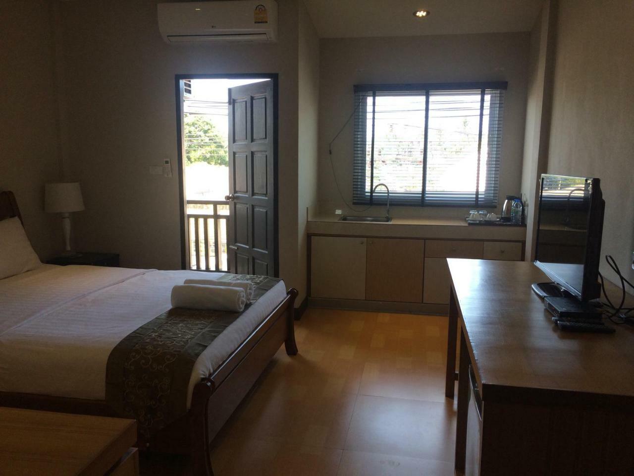 My Living Place Samui Apartment *